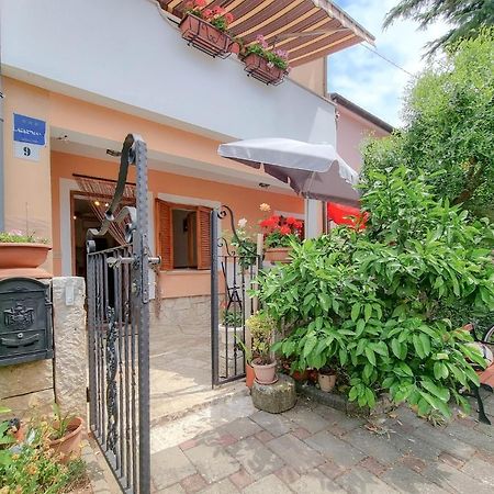 Valentino Apartment Новиград Екстериор снимка