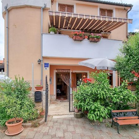 Valentino Apartment Новиград Екстериор снимка